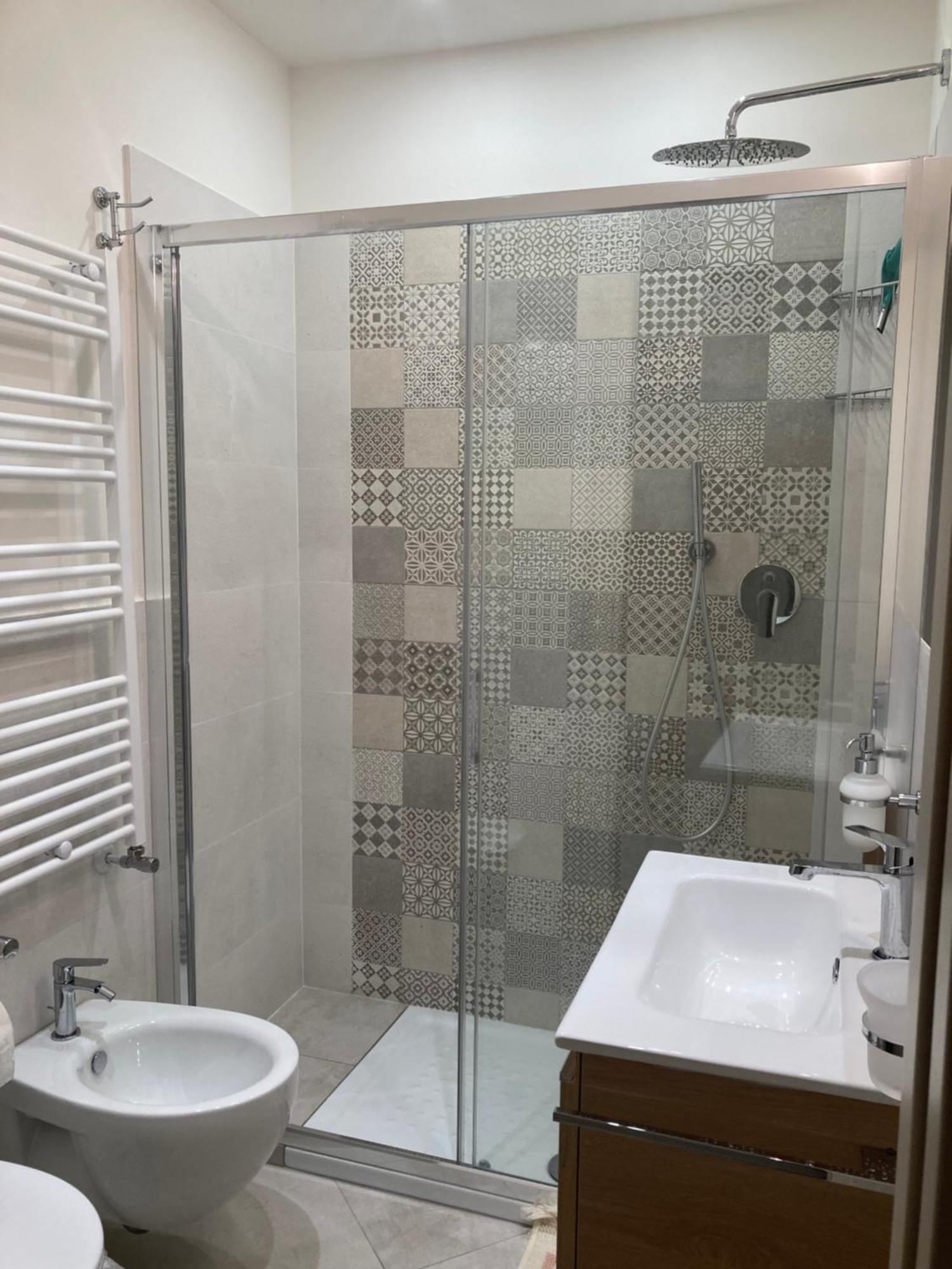 Siena Uptown - Sabrina'S Charming Apartment Экстерьер фото